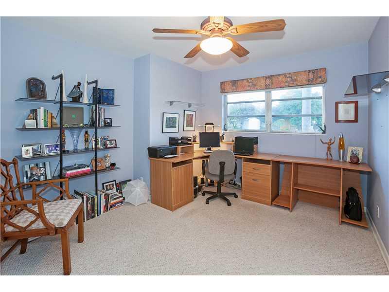 Royal Palm Isles - Residential