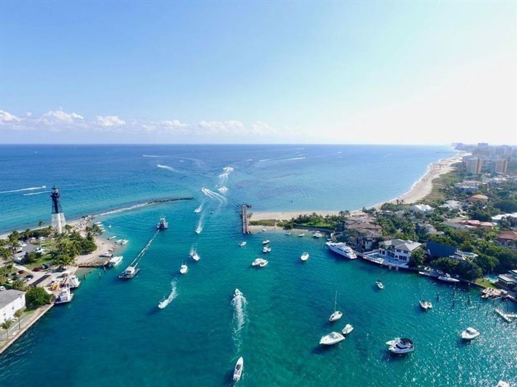 Photo of 3021 NW 2nd Ave, Pompano Beach, FL 33064 (MLS # F10523354)