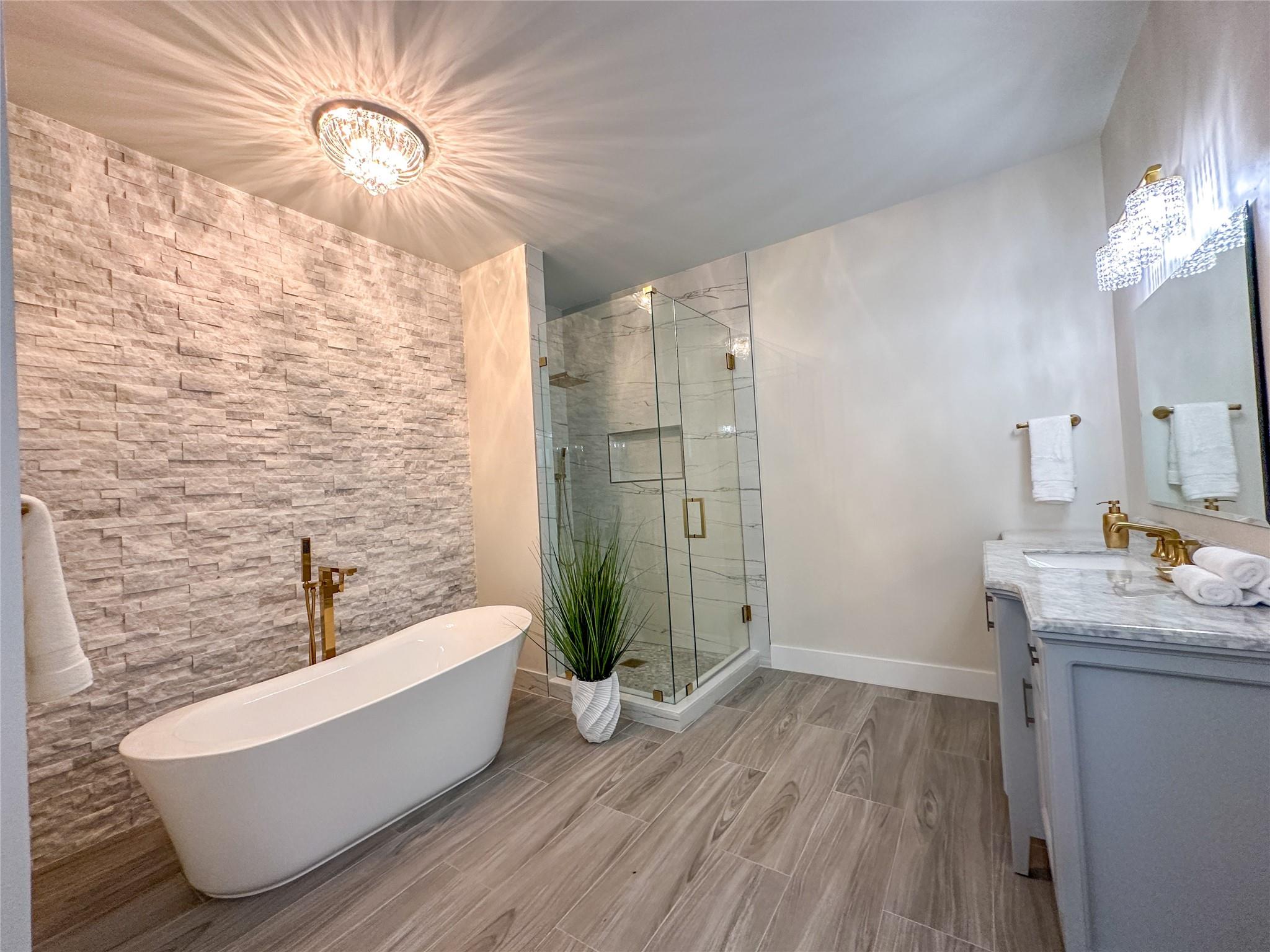 198 TERRACE PLAT - Residential