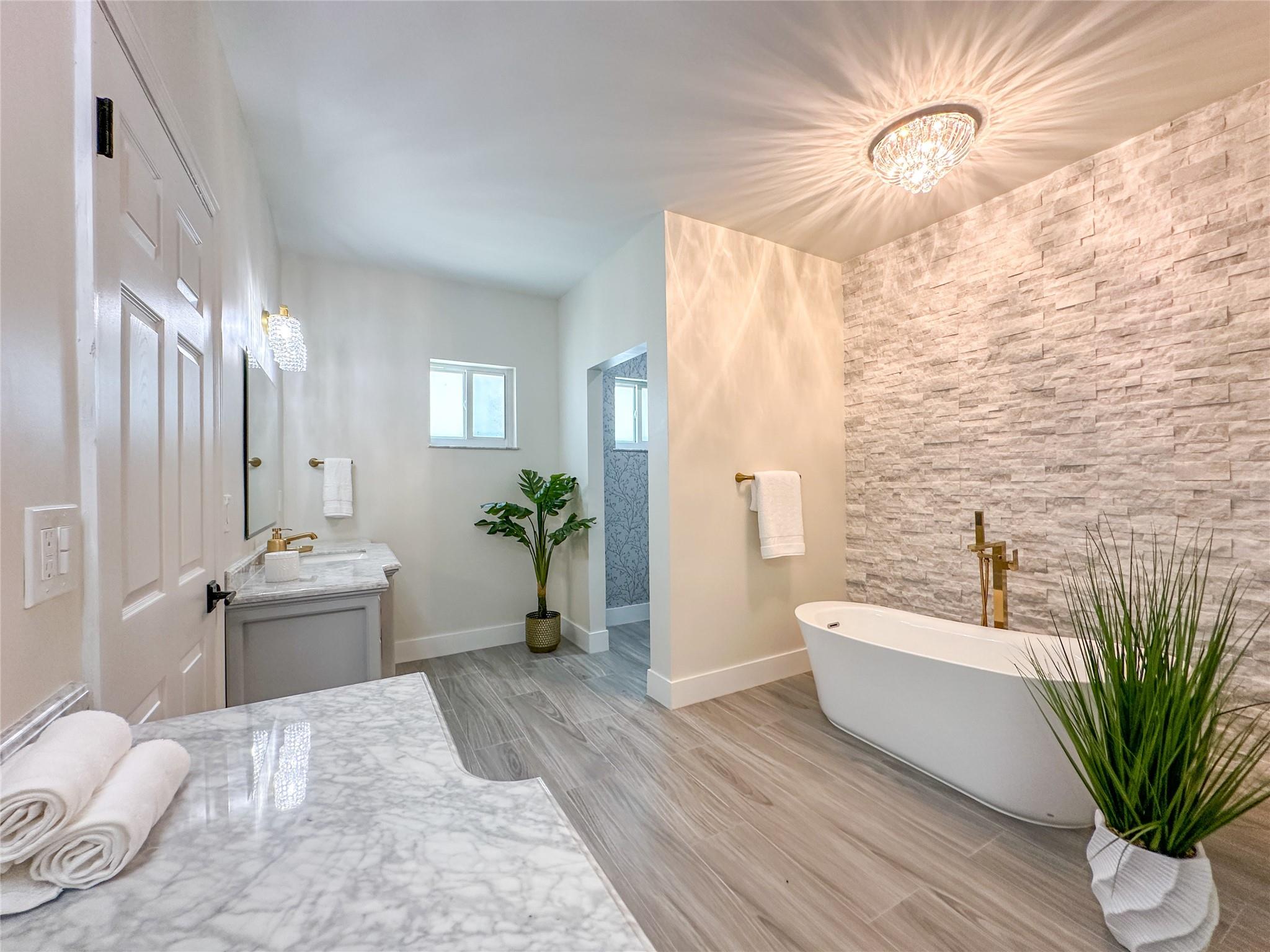 198 TERRACE PLAT - Residential