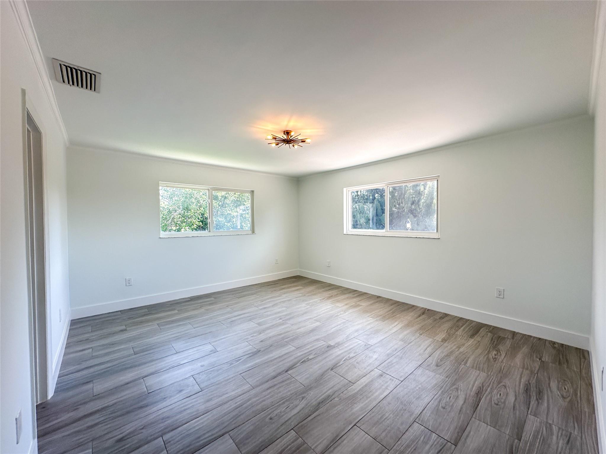 198 TERRACE PLAT - Residential