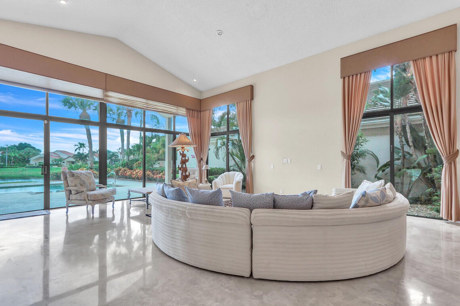 FRENCHMANS CREEK PAR F-2 - Residential