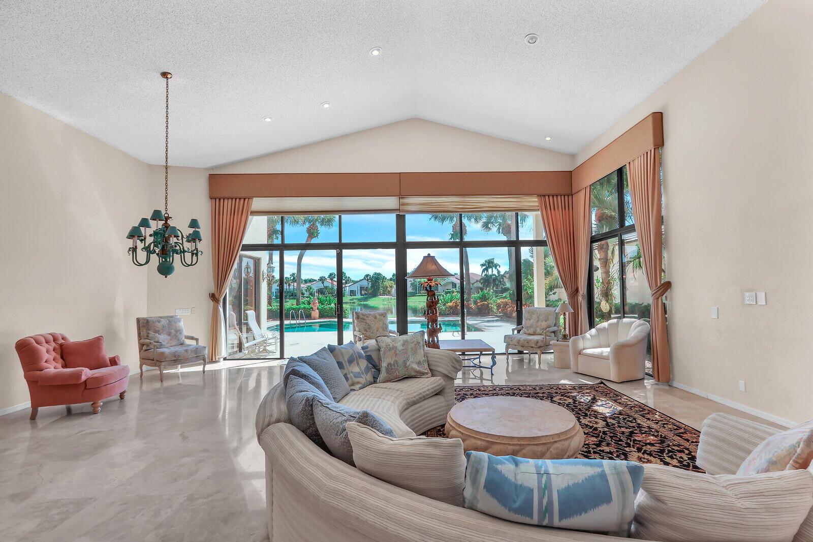 FRENCHMANS CREEK PAR F-2 - Residential