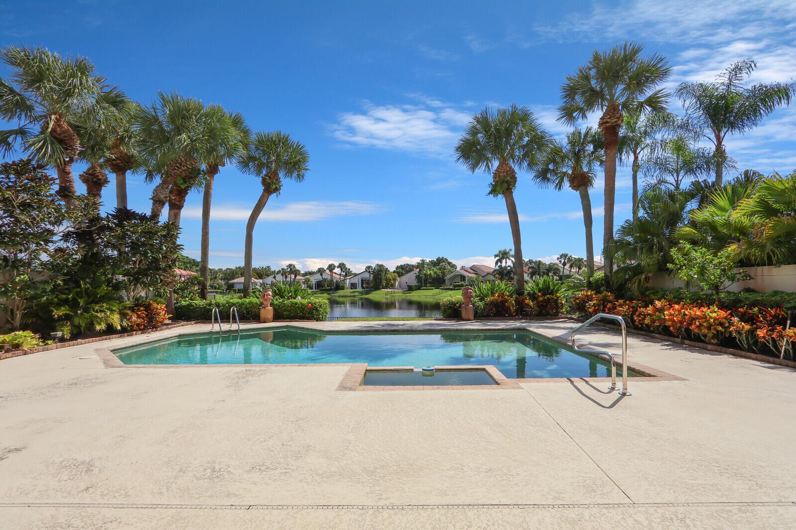 FRENCHMANS CREEK PAR F-2 - Residential