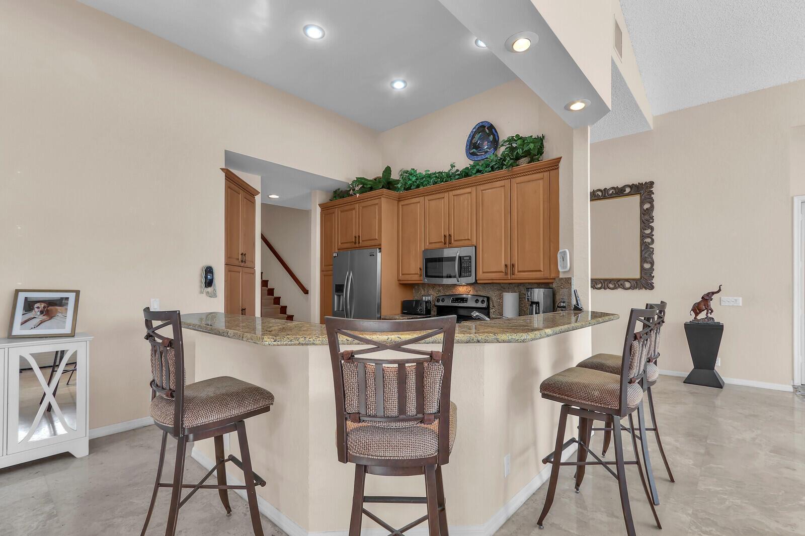 FRENCHMANS CREEK PAR F-2 - Residential