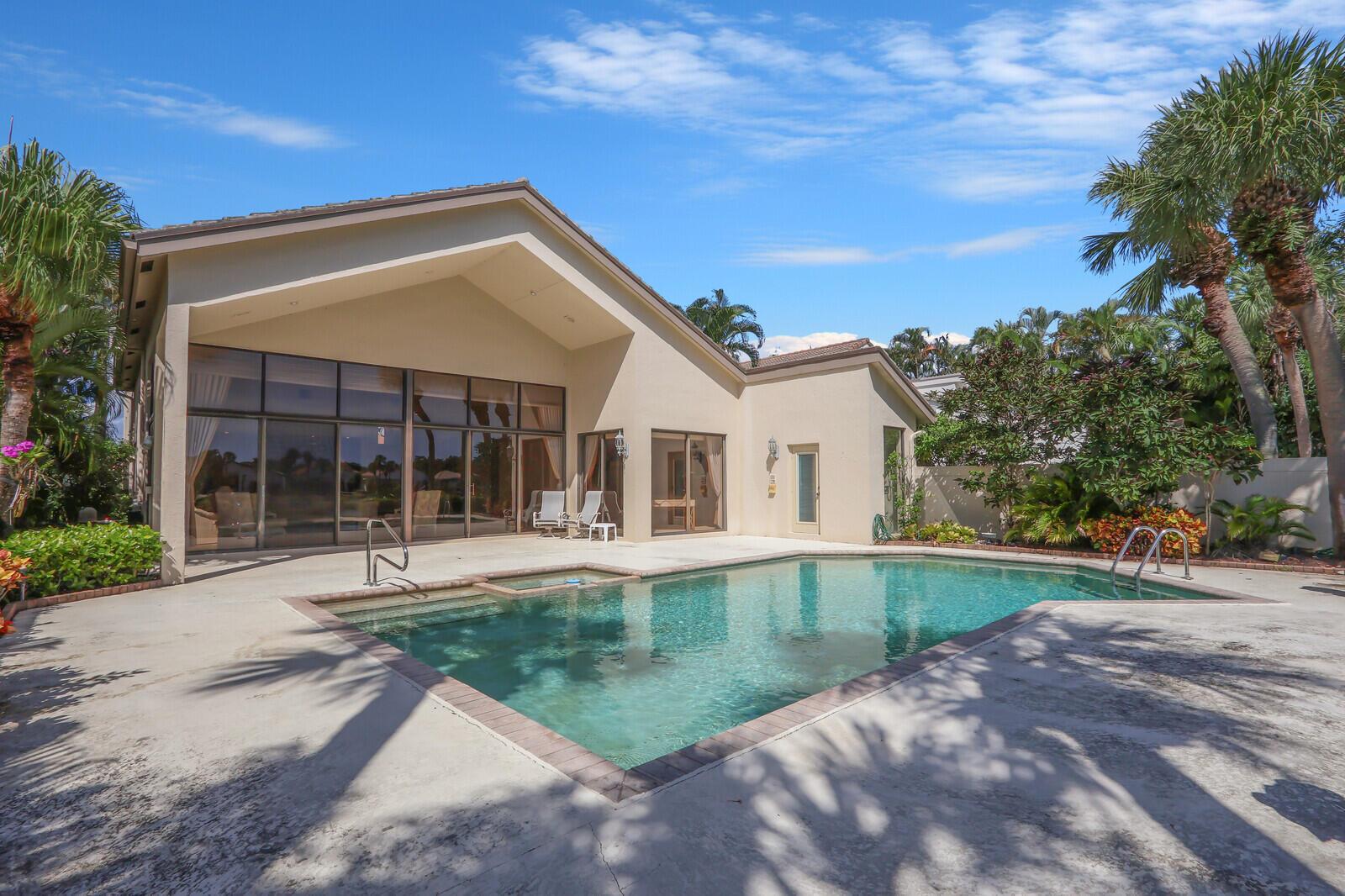 FRENCHMANS CREEK PAR F-2 - Residential