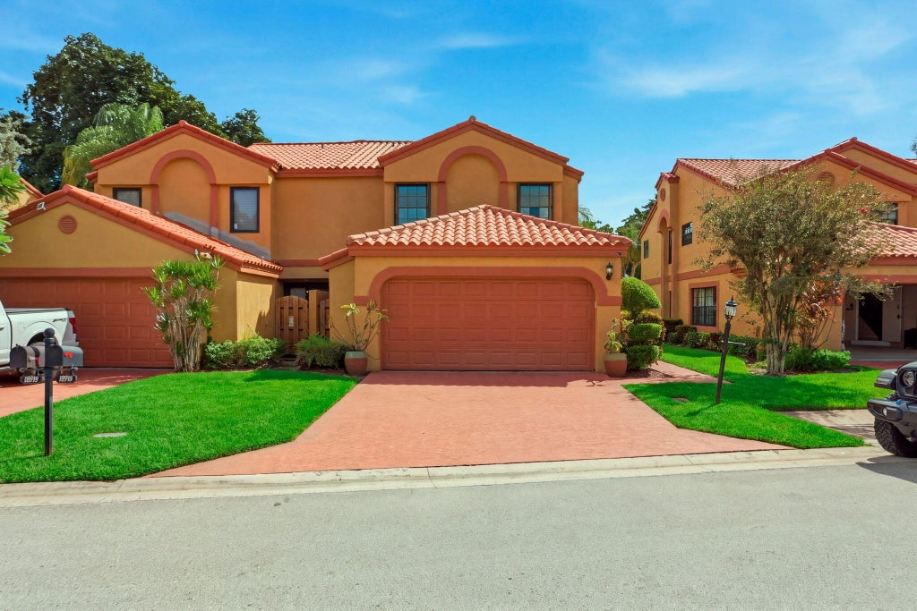 Photo of 19914 VILLA LANTE Place, Boca Raton, FL 33434 (MLS # B26077219)
