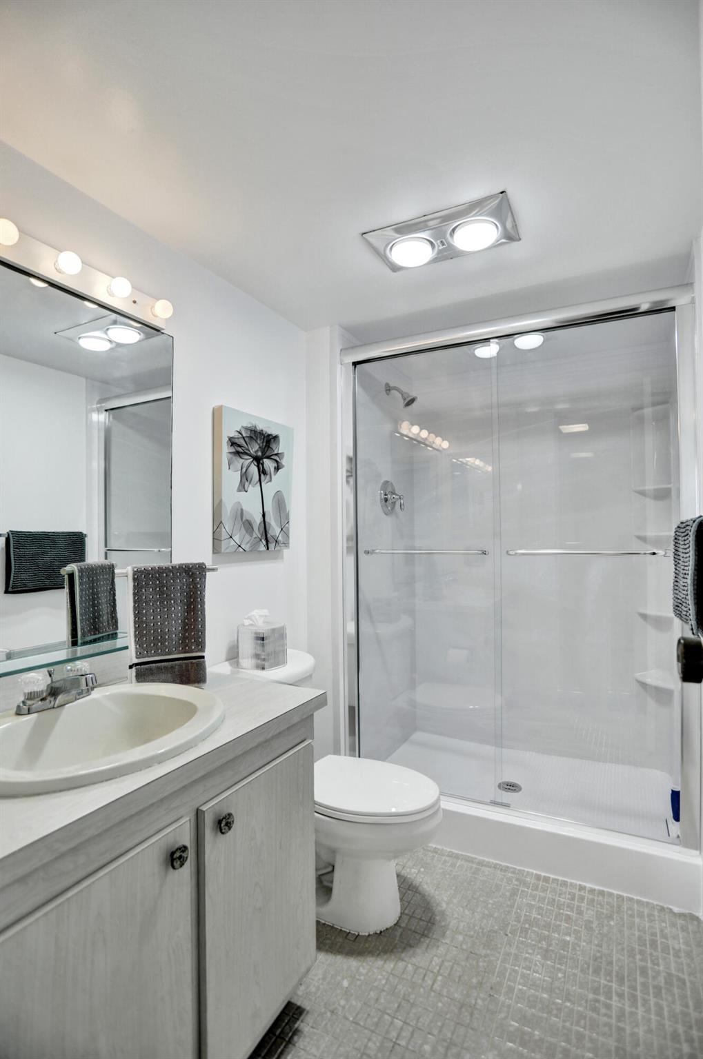 ARLEN HOUSE EAST CONDO - Residential