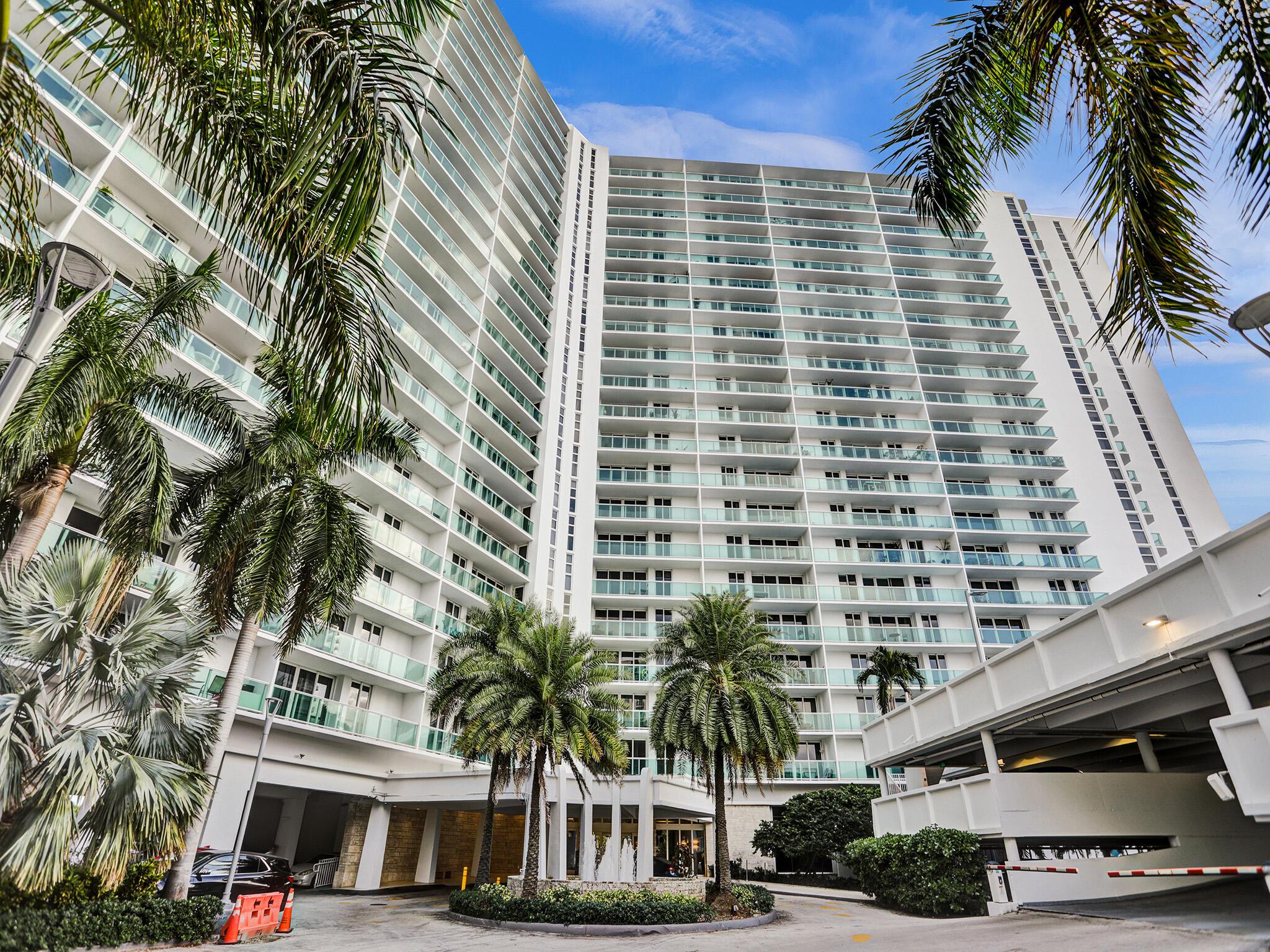 100 Bayview Drive 1125