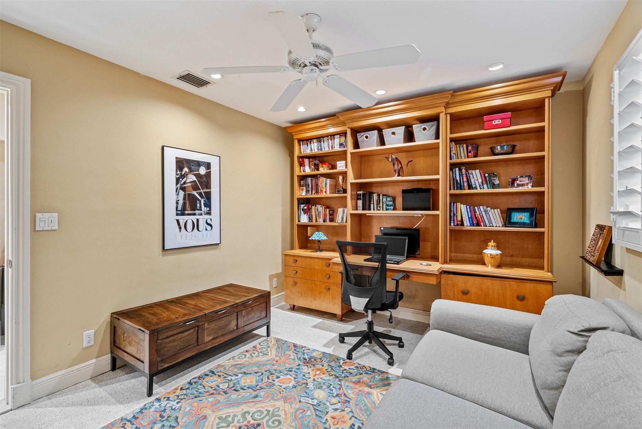 POINSETTIA HEIGHTS - Residential