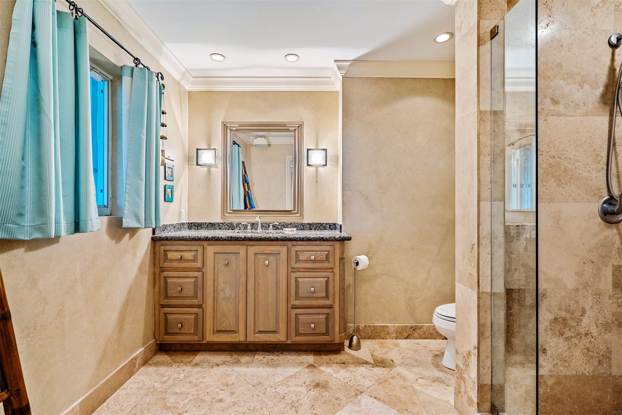 POINSETTIA HEIGHTS - Residential