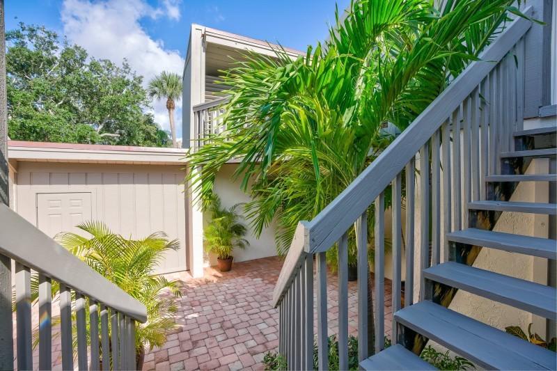 SEA LOFTERS CONDO - Residential