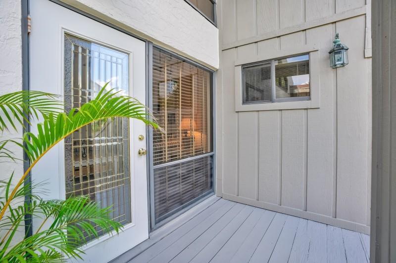 SEA LOFTERS CONDO - Residential