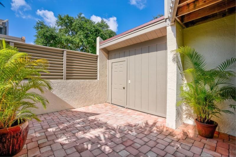 SEA LOFTERS CONDO - Residential