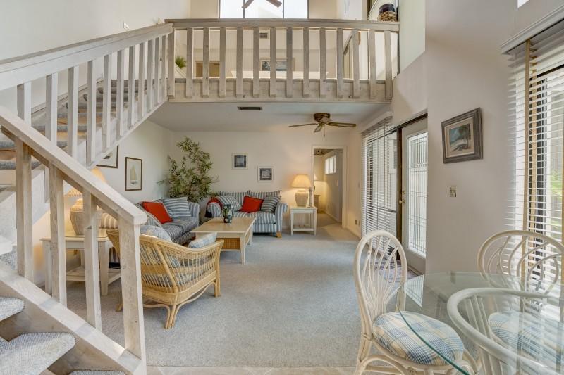 SEA LOFTERS CONDO - Residential