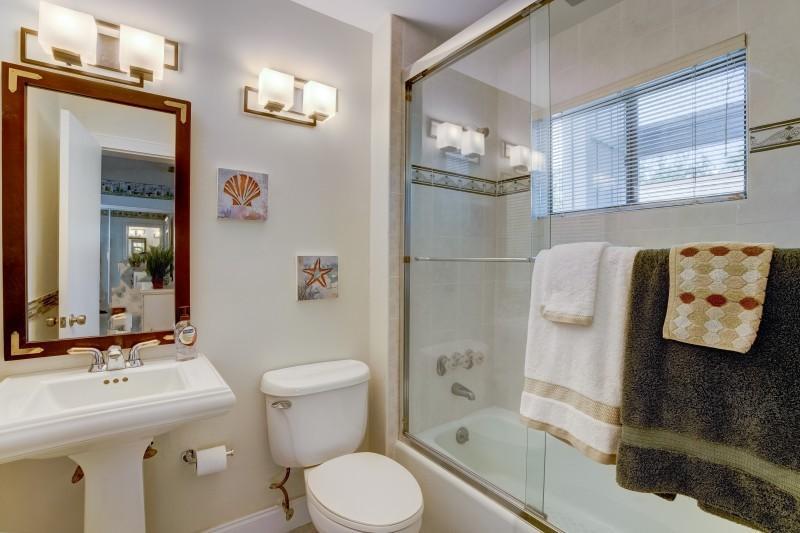 SEA LOFTERS CONDO - Residential