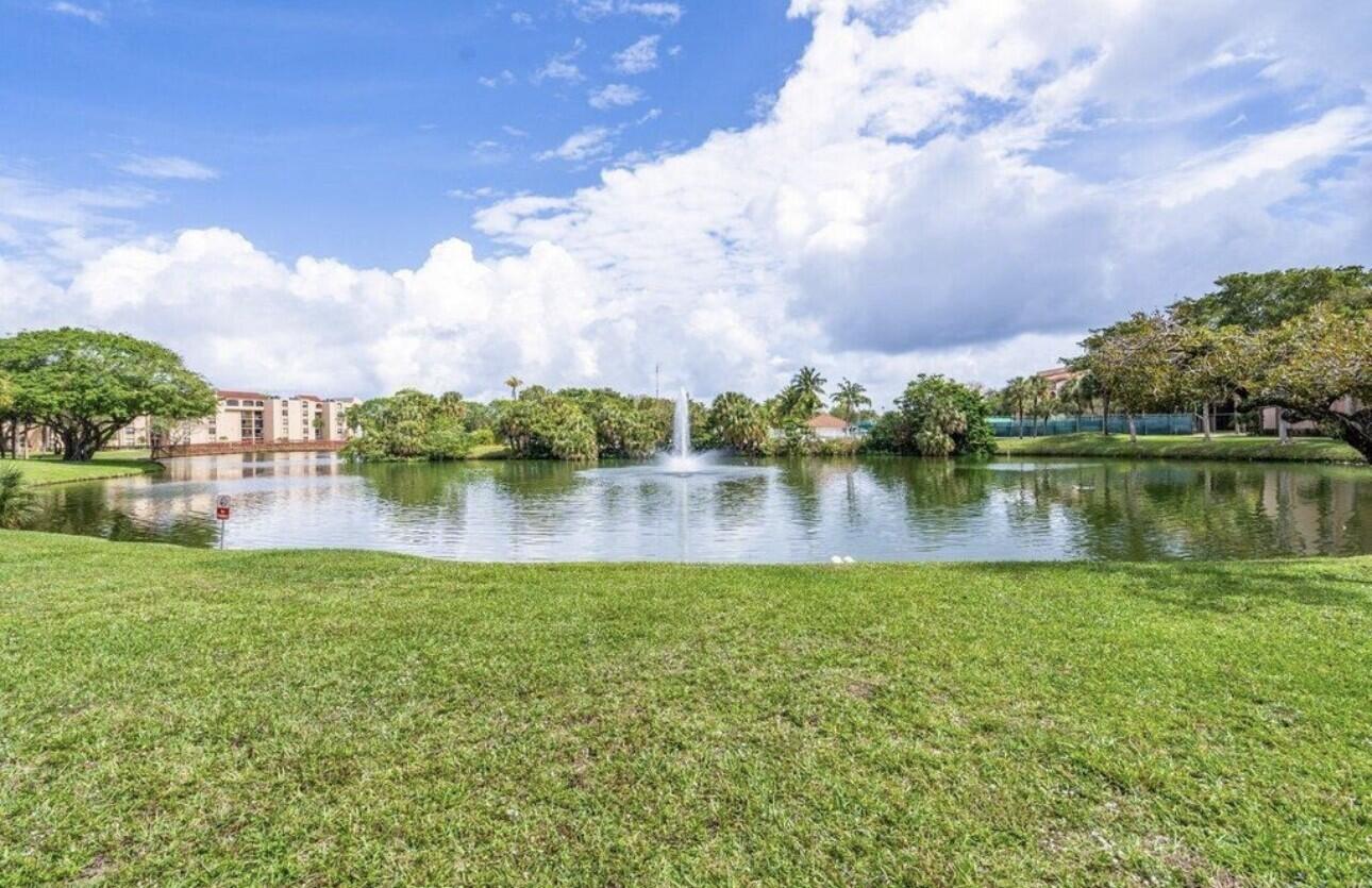 LAVERS DELRAY RACQUET CLUB CONDO - Residential