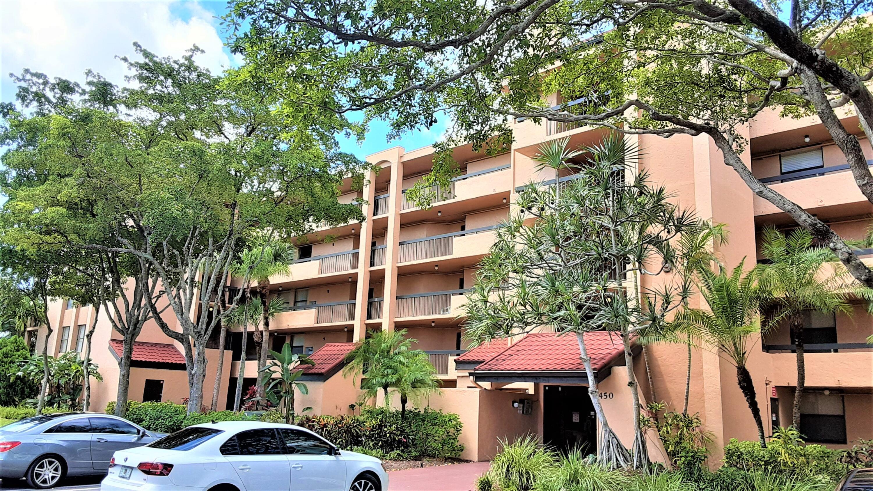 LAVERS DELRAY RACQUET CLUB CONDO - Residential