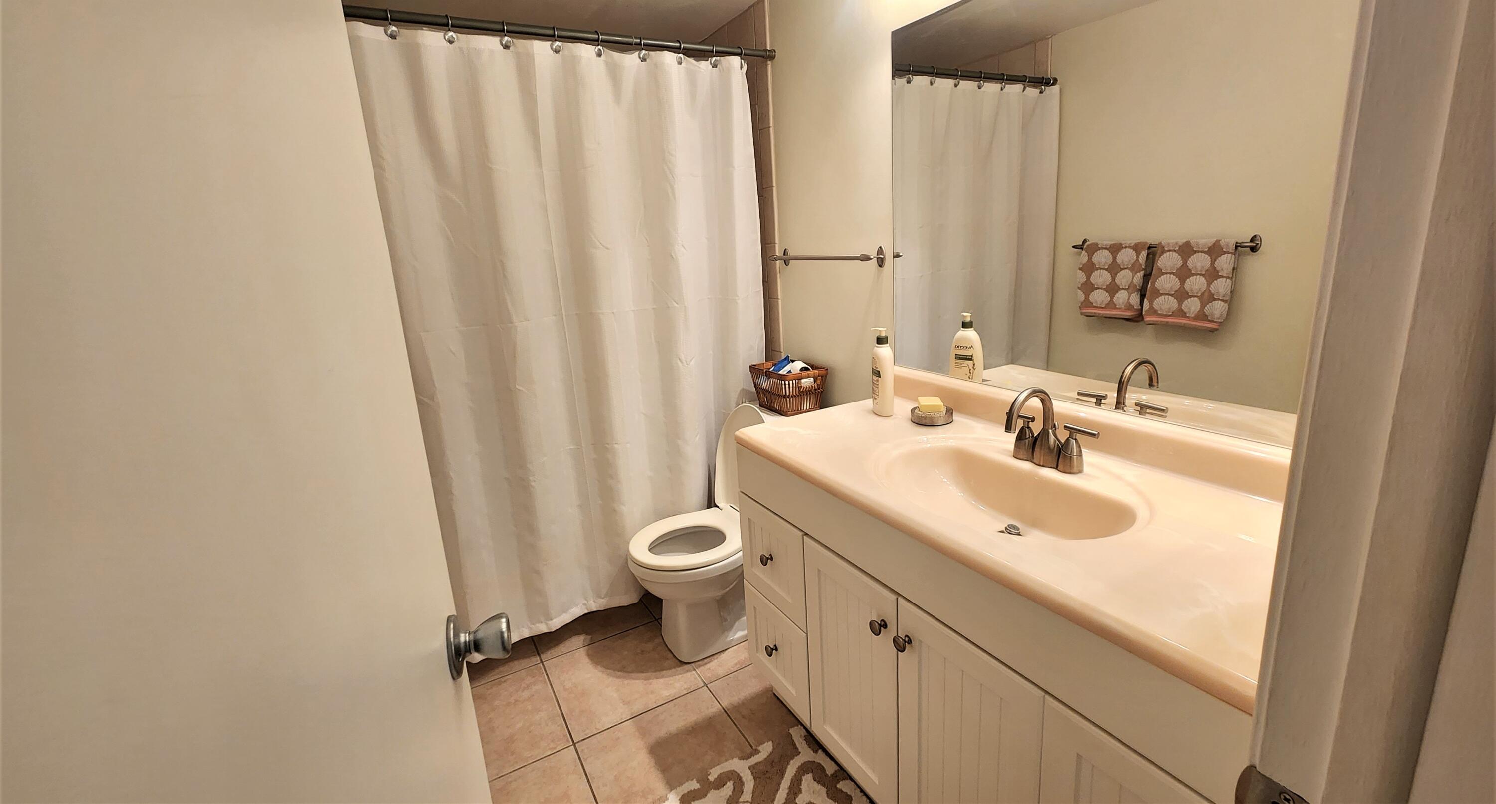 LAVERS DELRAY RACQUET CLUB CONDO - Residential