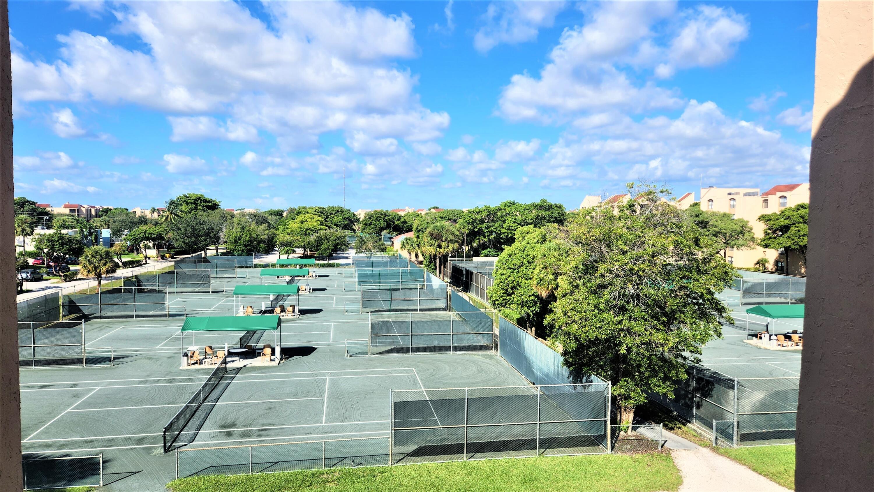 LAVERS DELRAY RACQUET CLUB CONDO - Residential