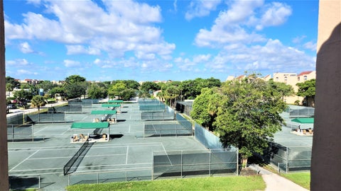Tiny photo for 450 Egret Circle #9403, Delray Beach, FL 33444 (MLS # B26028914)
