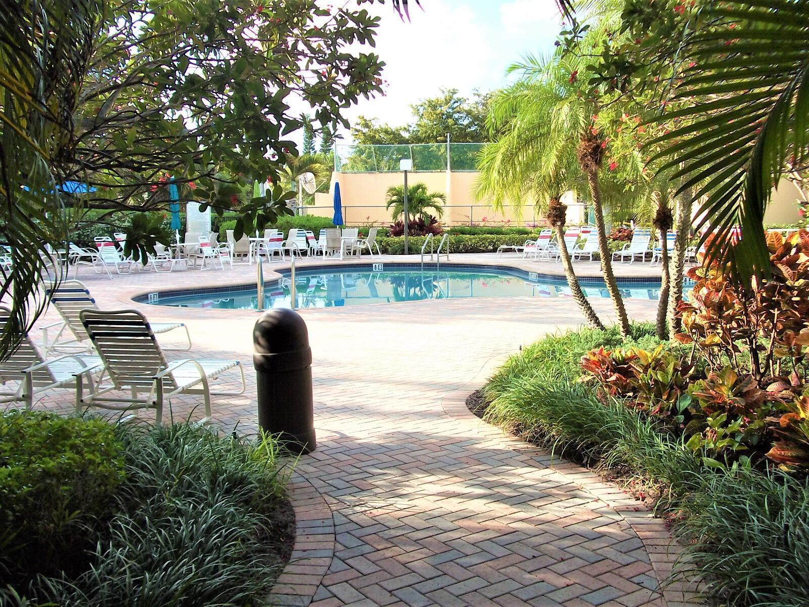 LAVERS DELRAY RACQUET CLUB CONDO - Residential