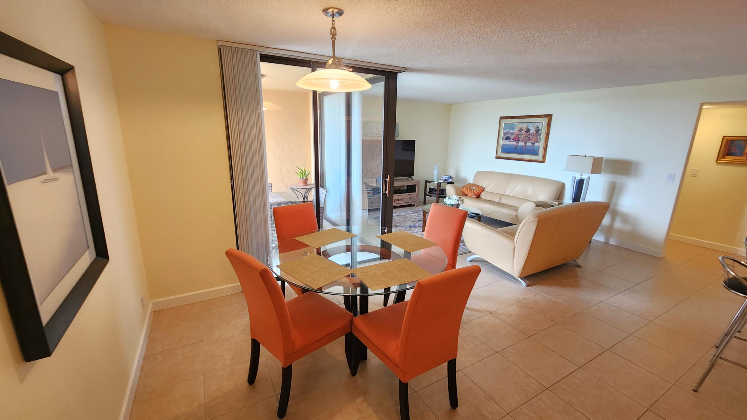 LAVERS DELRAY RACQUET CLUB CONDO - Residential