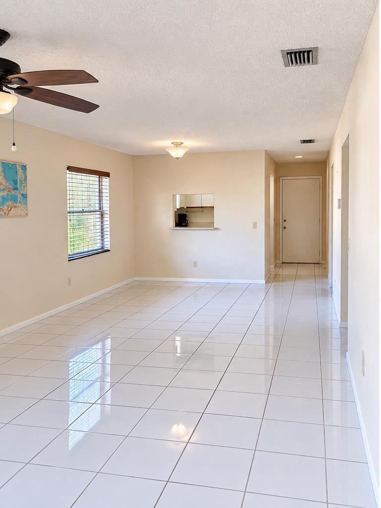 10 LAKE VISTA Trail 206