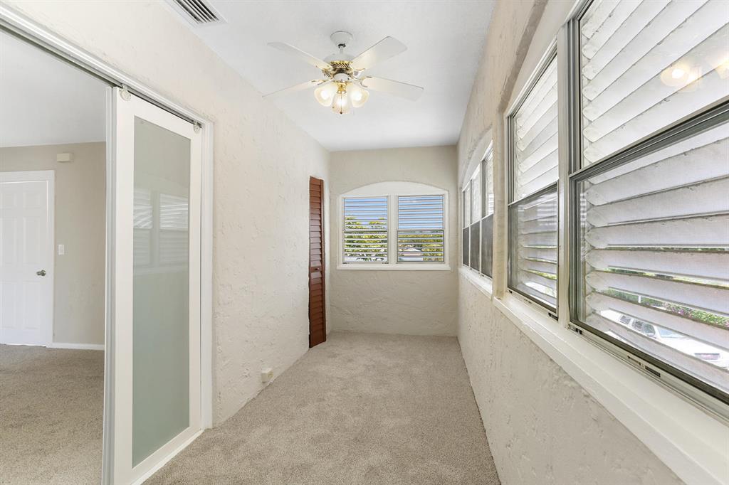 BUNKER HILL - Residential Income