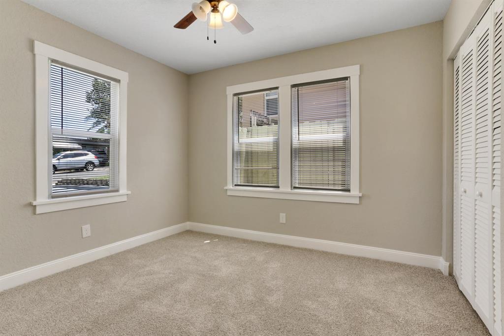 BUNKER HILL - Residential Income