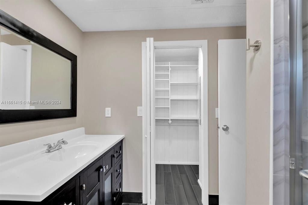 Watergate Mobile Home Est - Residential Lease