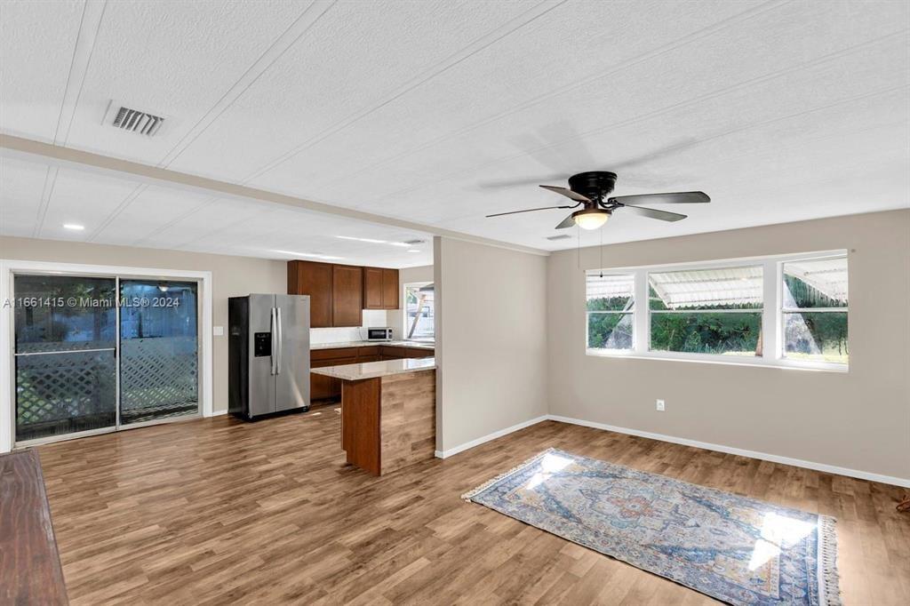 Watergate Mobile Home Est - Residential Lease