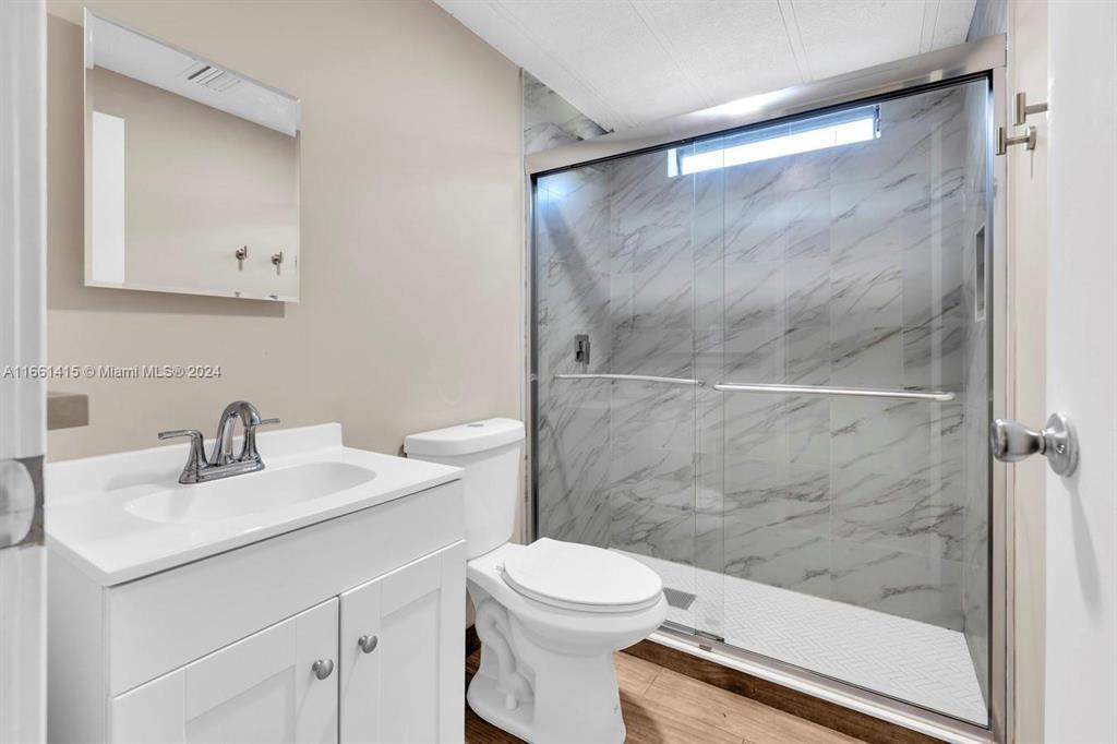 Watergate Mobile Home Est - Residential Lease