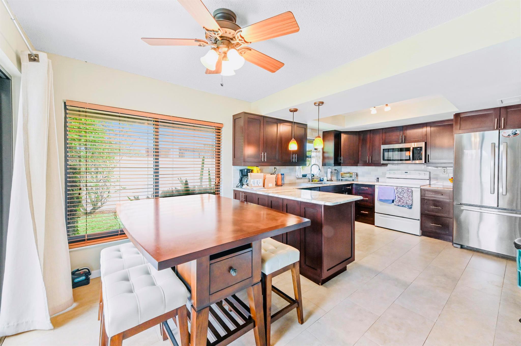 HOMEWOOD LAKES SEC A - Residential