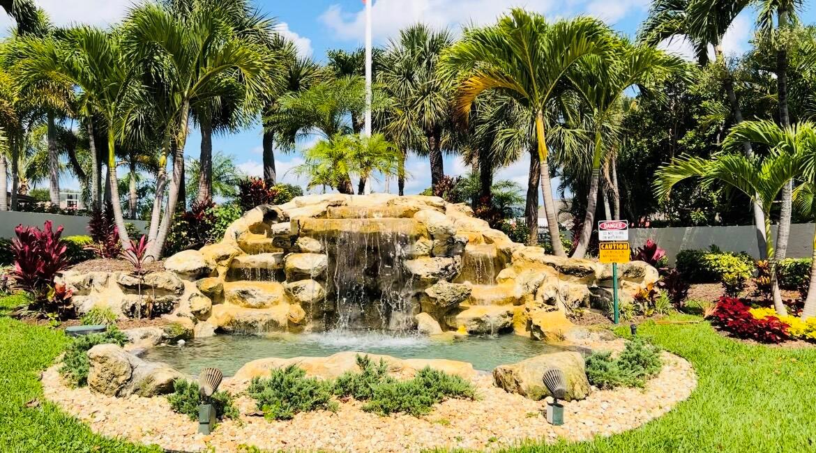 HOMEWOOD LAKES SEC A - Residential