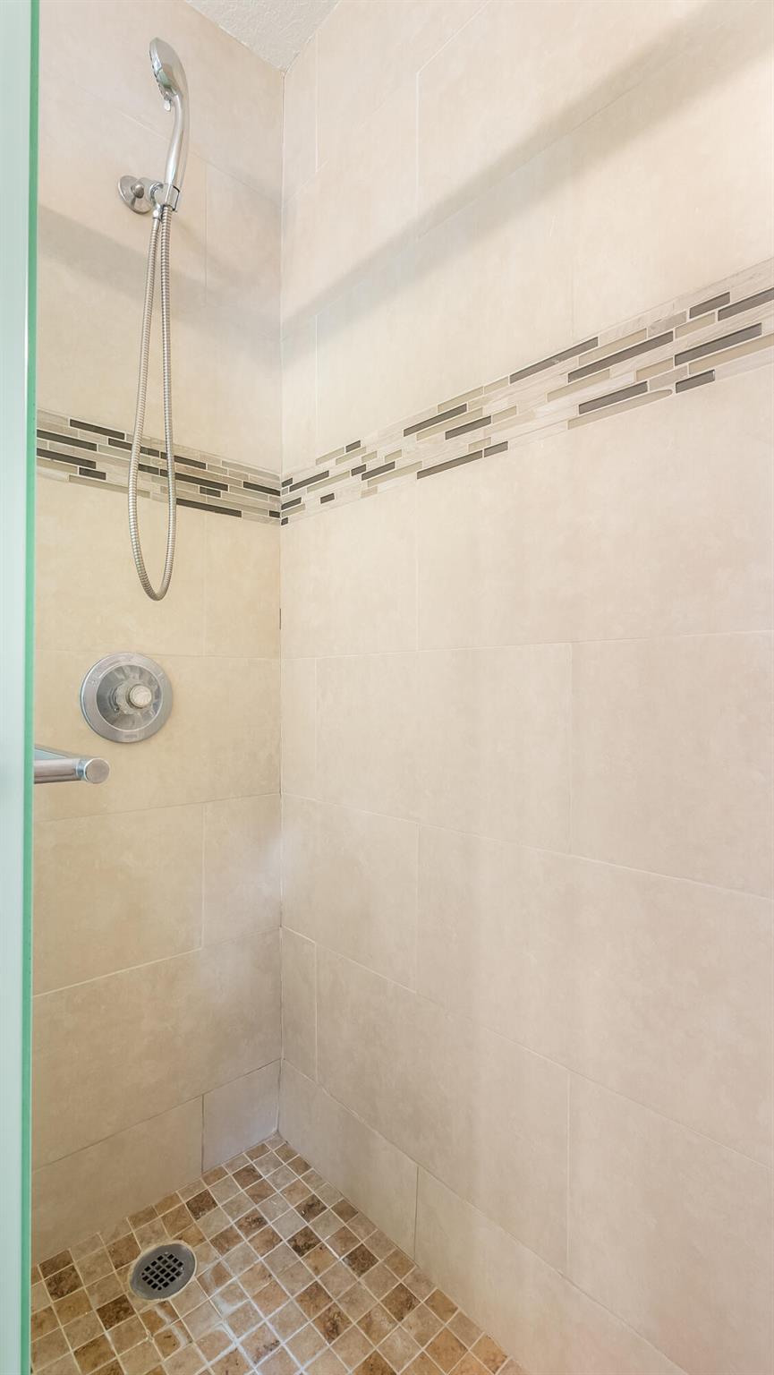 COUNTRY MANORS CONDO - Residential