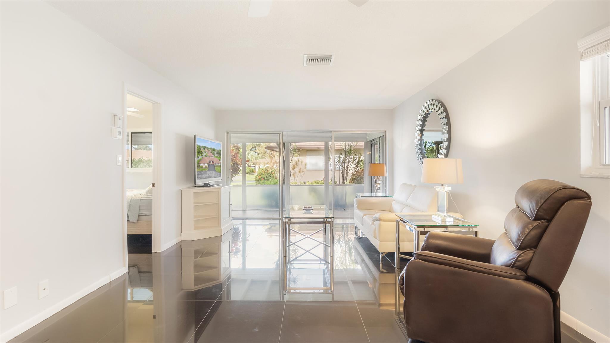 COUNTRY MANORS CONDO - Residential