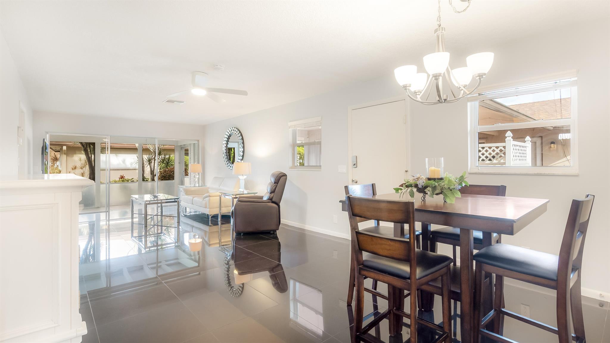 COUNTRY MANORS CONDO - Residential