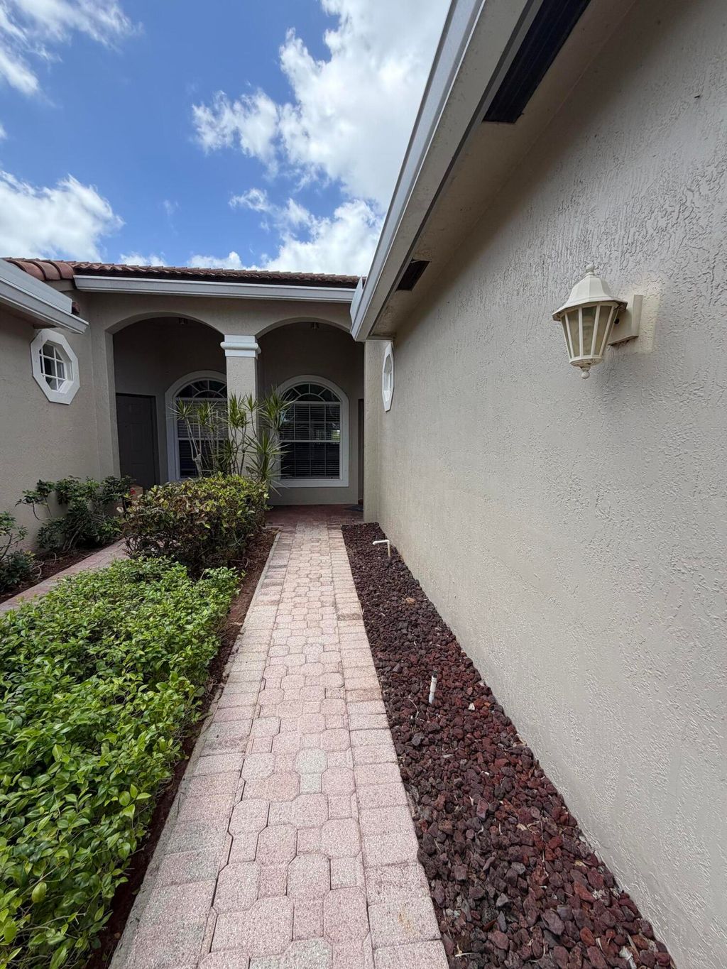 Photo of 21105 Via Solano, Boca Raton, FL 33433 (MLS # B26002843)