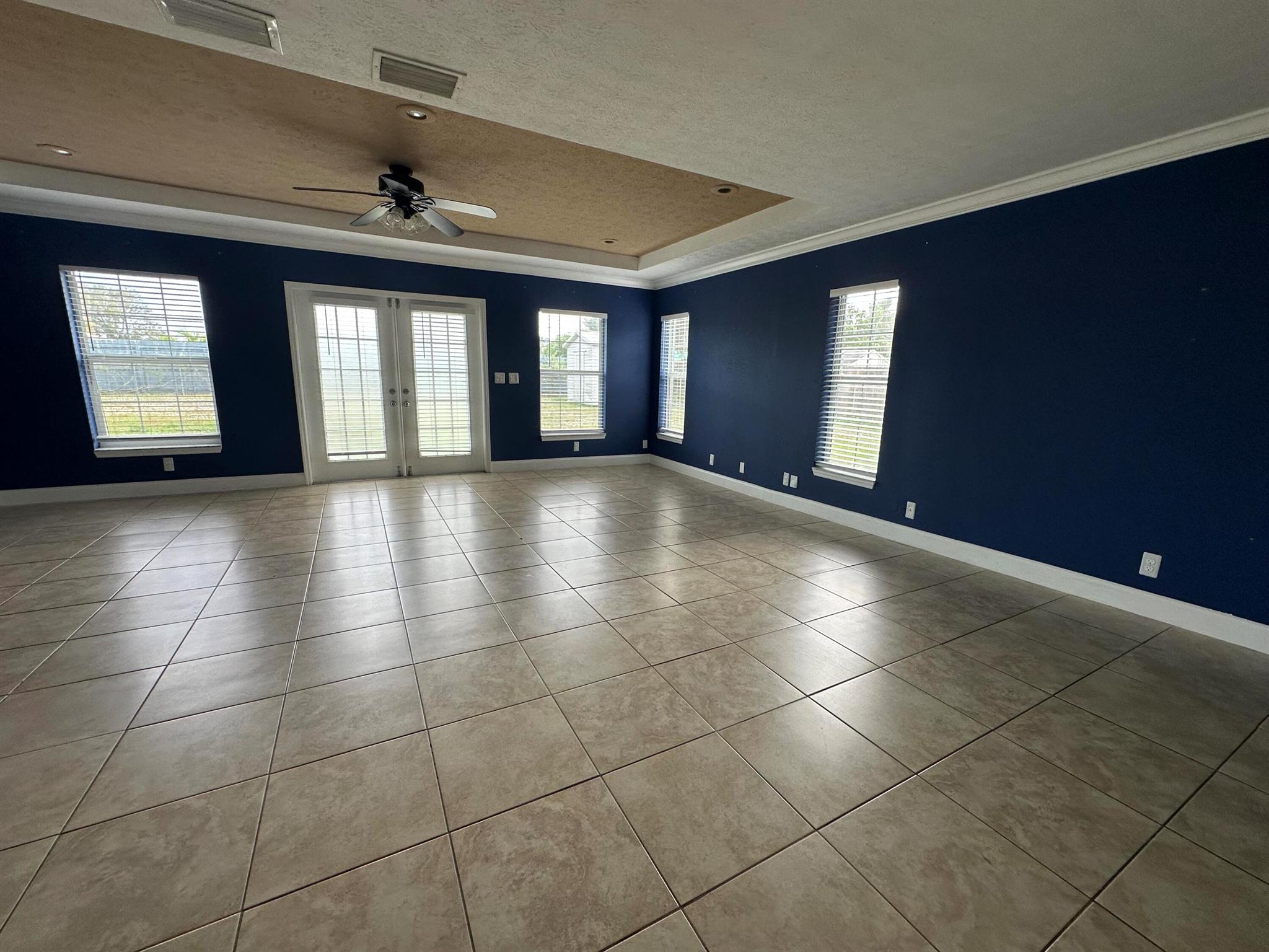 PORT ST LUCIE SECTION 6 - Residential Lease