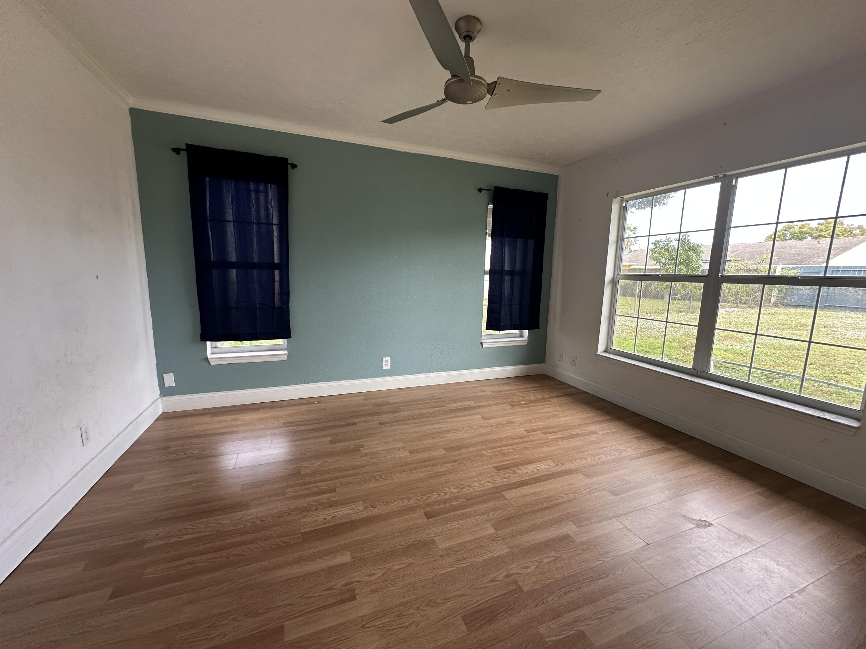 PORT ST LUCIE SECTION 6 - Residential Lease