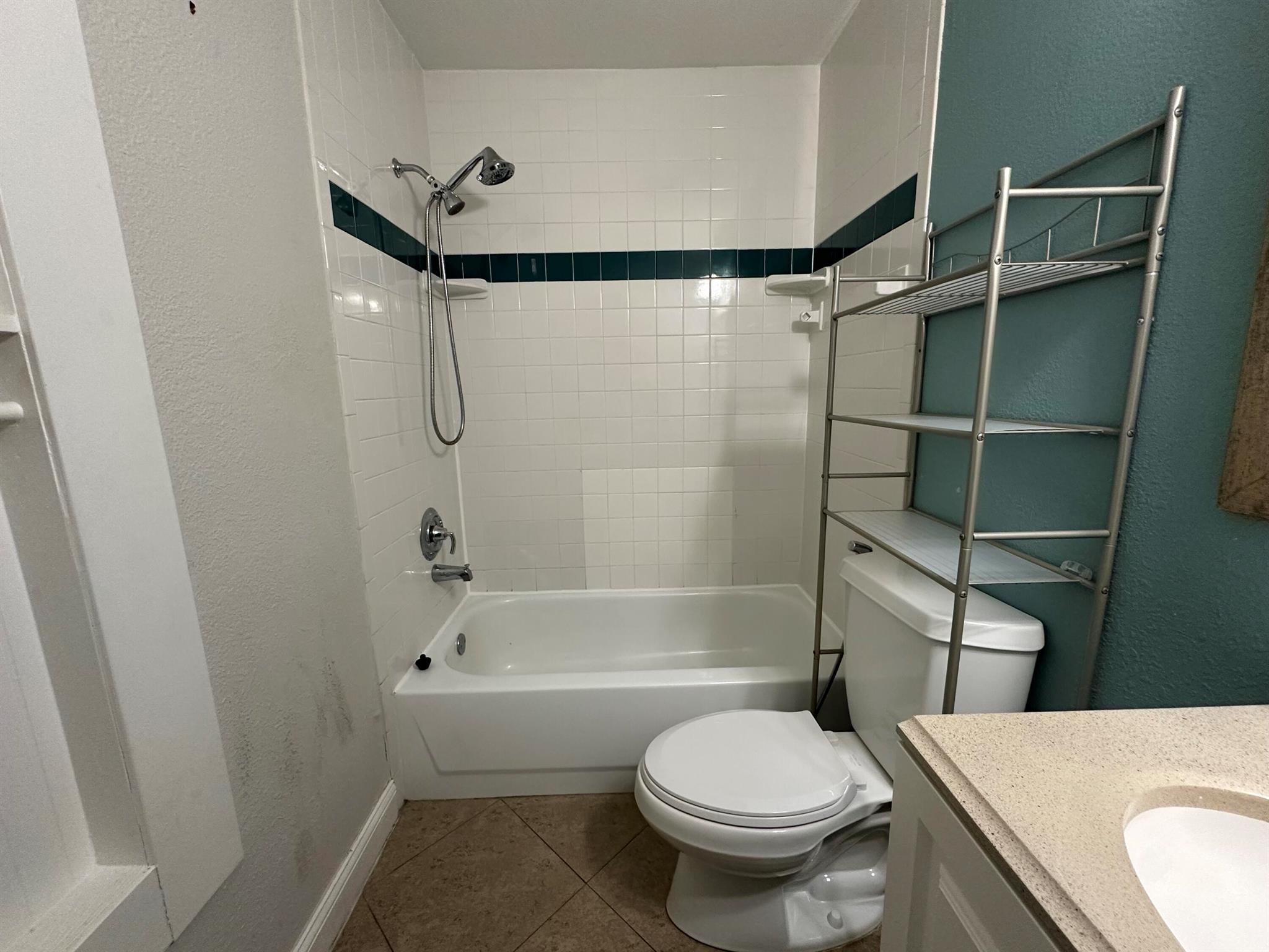 PORT ST LUCIE SECTION 6 - Residential Lease