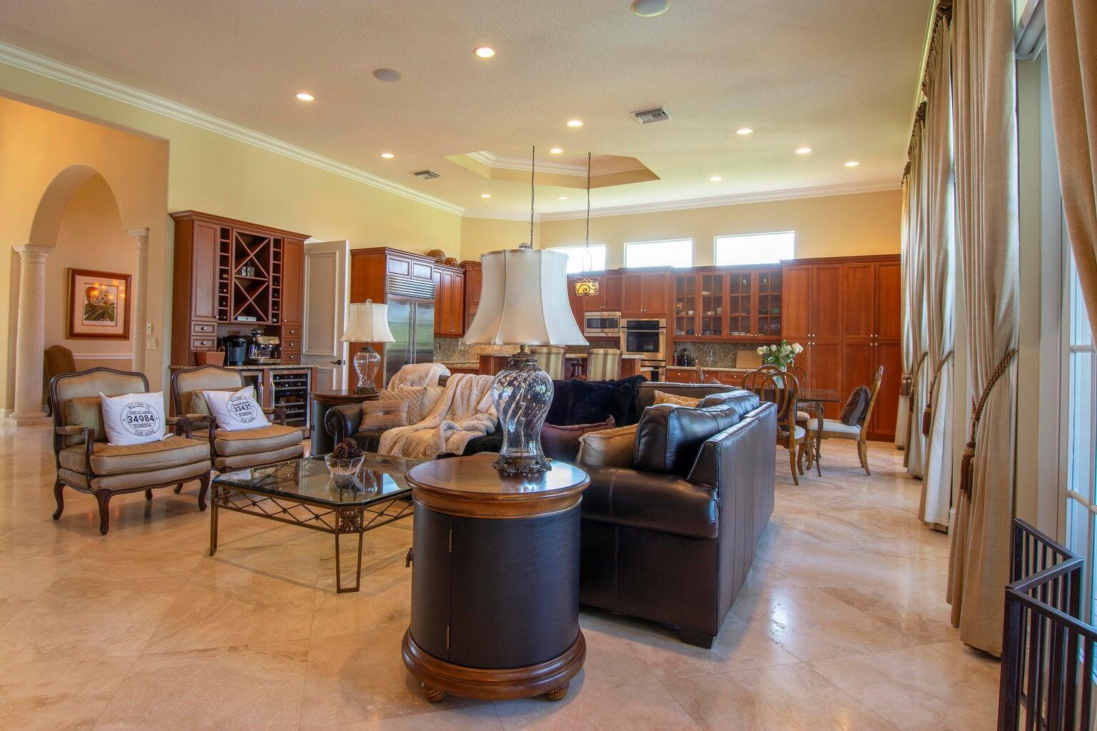 TESORO PLAT NO 4 - Residential