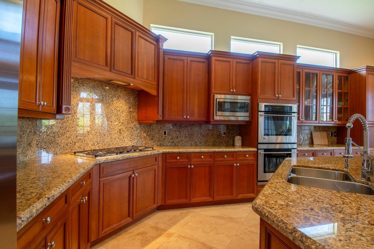 TESORO PLAT NO 4 - Residential