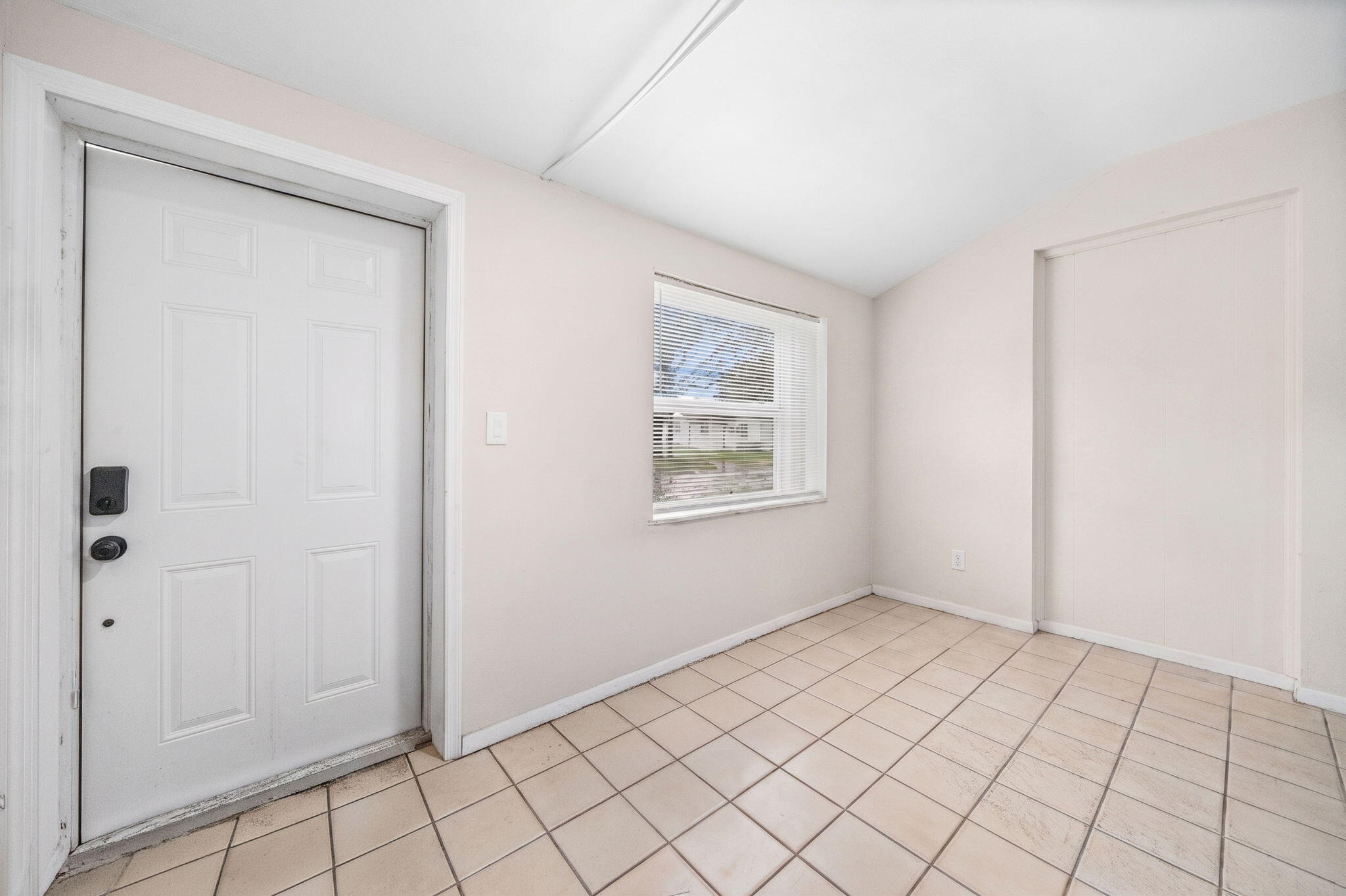 1602 S 17th Avenue 1-3