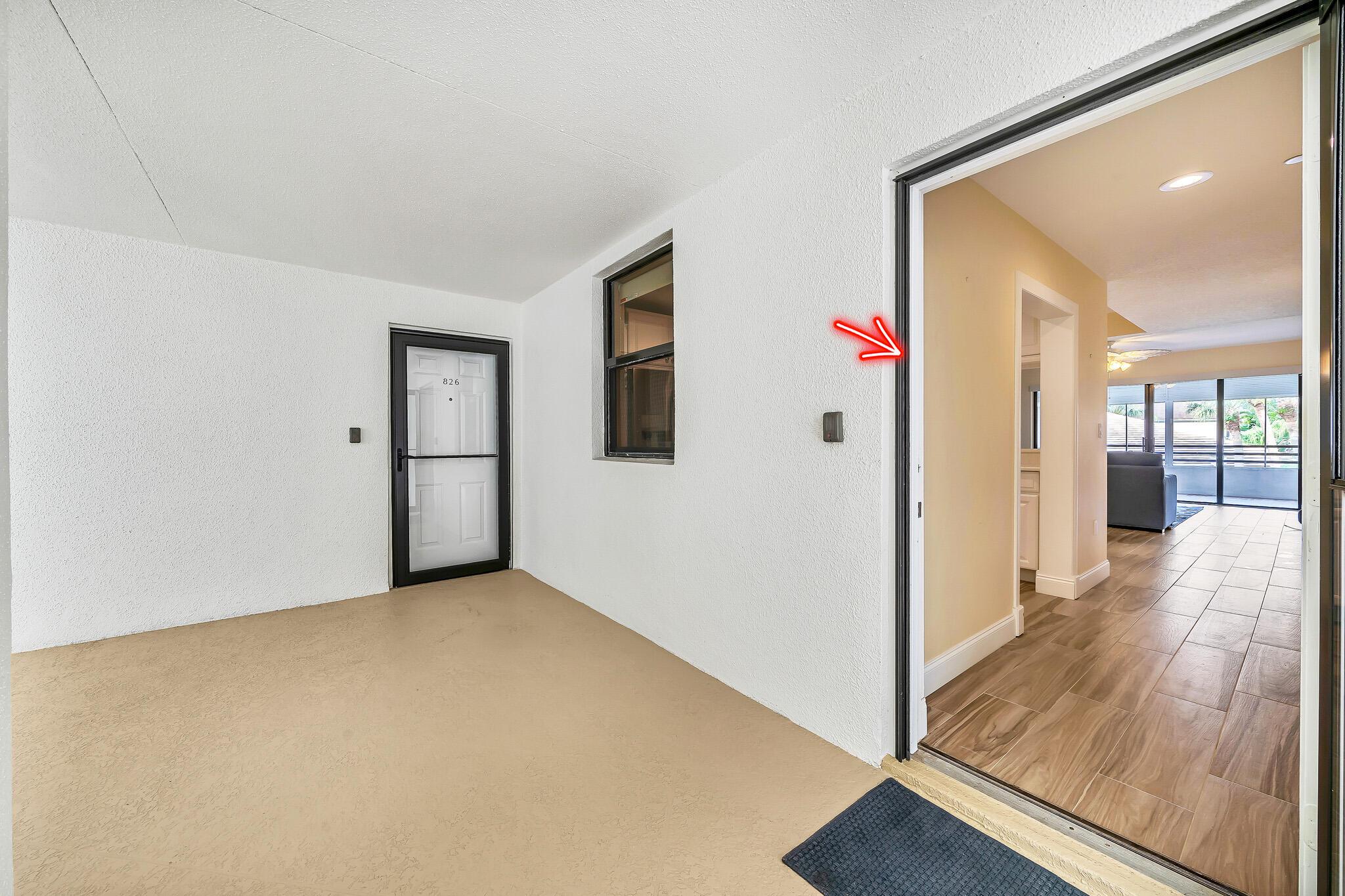 OAK HARBOUR CONDOS - Residential Lease