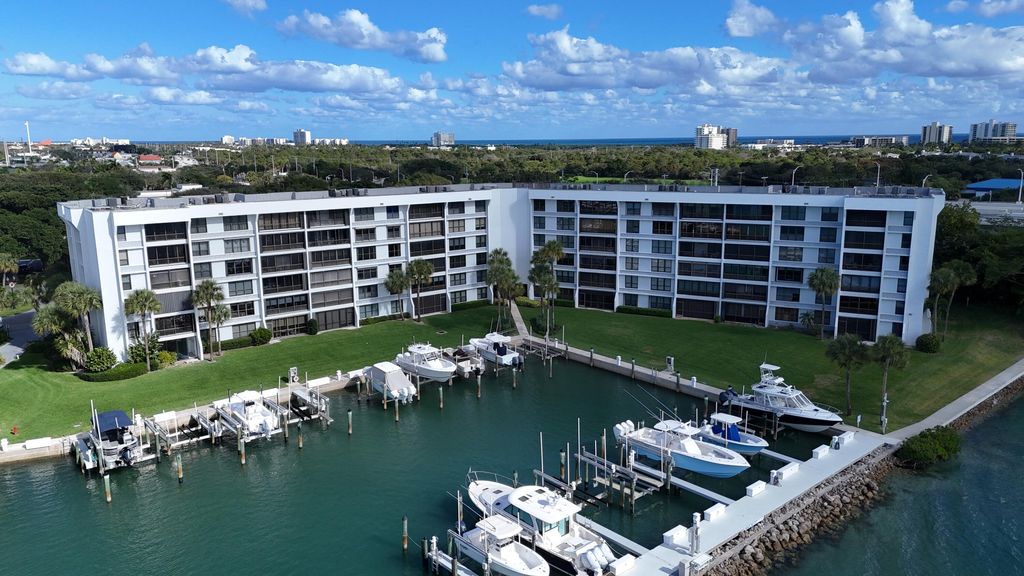 Photo of 1748 Jupiter Cove Drive #319, Jupiter, FL 33469 (MLS # B26022513)