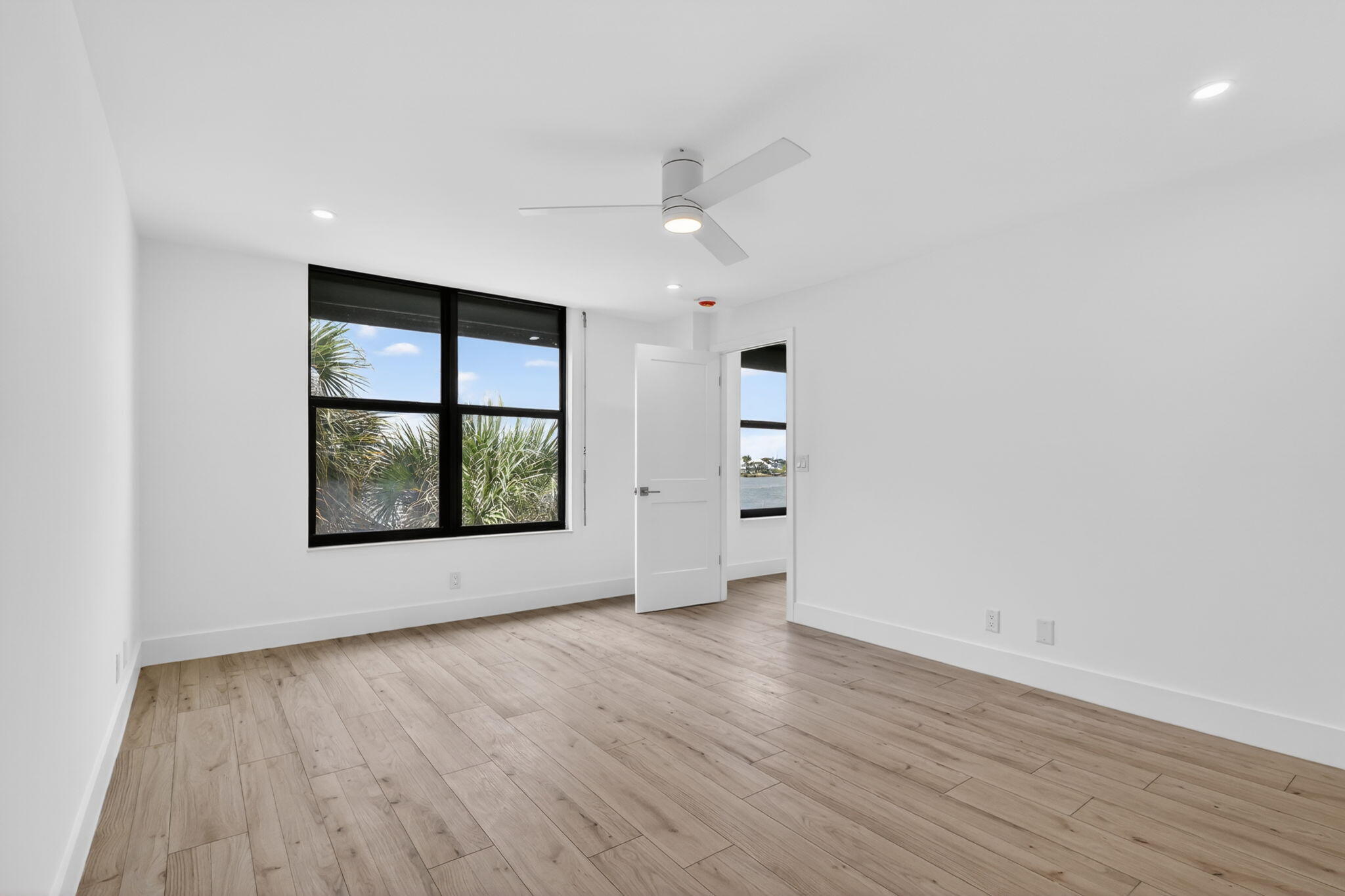 JUPITER COVE CONDO - Residential