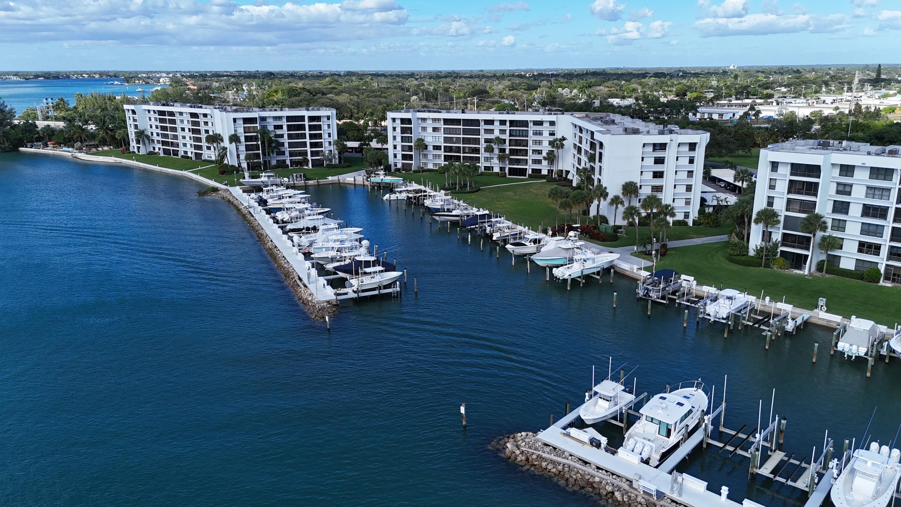 JUPITER COVE CONDO - Residential