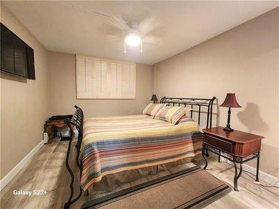 Lighthouse Point Plaza Co - Residential Lease